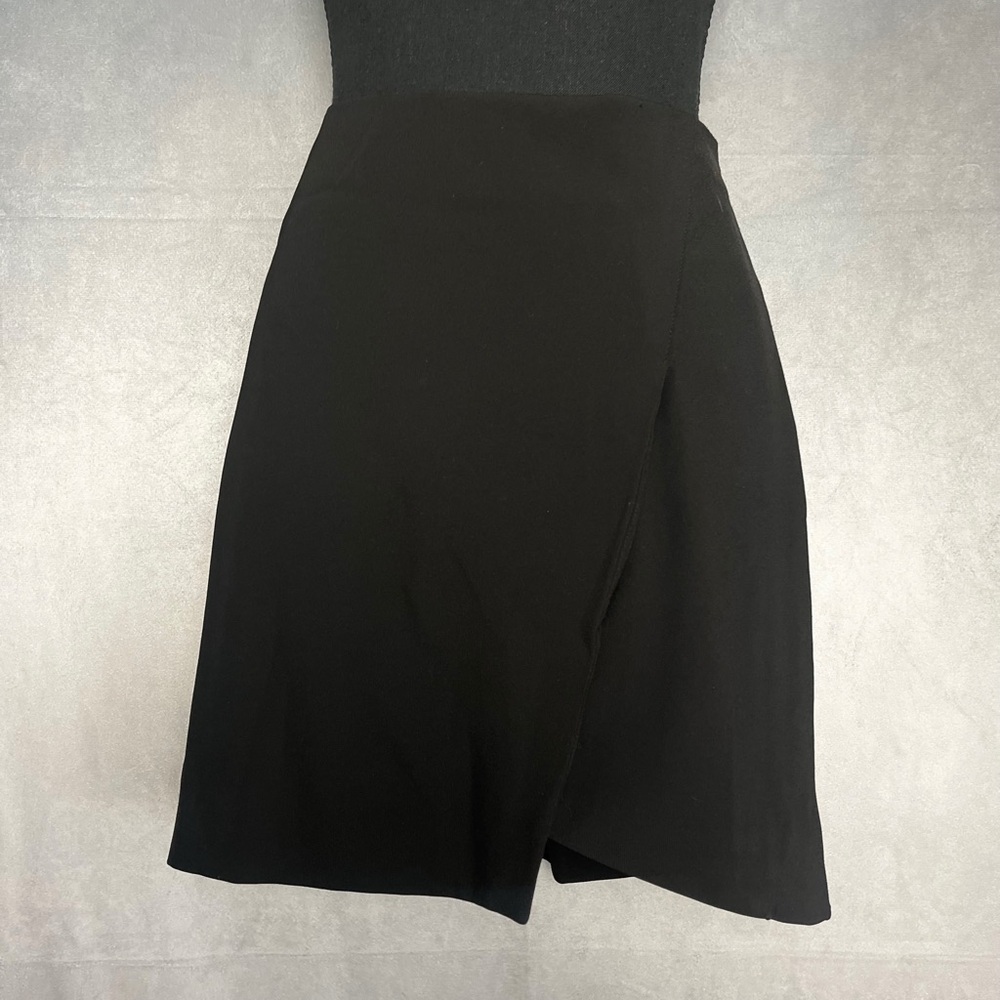 Black faux wrap mini skirt size s/m
